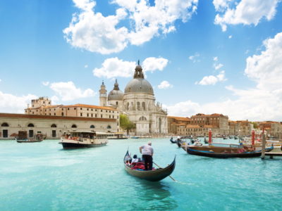 Grand Canal and Basilica Santa Maria della Salute, Venice, Italy and sunny day Venedig im Nachtzug
