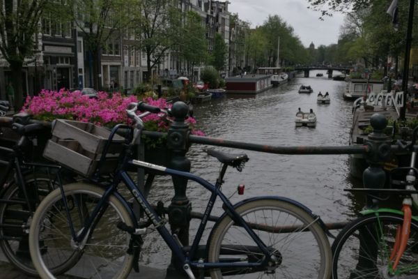 Mit dem Nachtzug nach Amsterdam in den Niederlanden Amsterdam mit dem Nachtzug