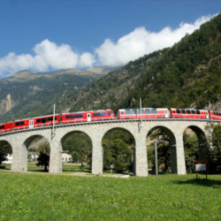 Schoene-Aussichten-Touristik-Bahnreise-Natur-Bahngenuss-Schweiz Schoene-Aussichten-Touristik-Bahnreise-Natur-Bahngenuss-Schweiz